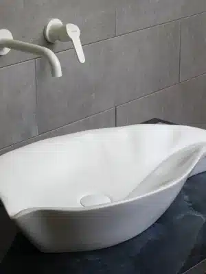 FYLLO 75 WHITE GLOSSY ΓΥΑΛΙΣΤΕΡΟΣ ΝΙΠΤΗΡΑΣ ΕΠΙΤΡΑΠΕΖΙΟΣ
