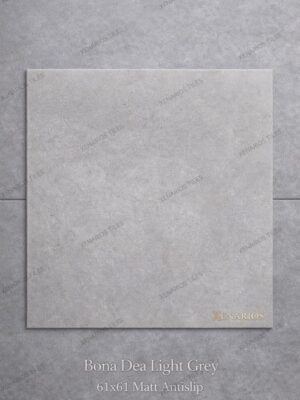 WhatsApp Image 2026-04-01 at 14.58.14 (1) BONA DEA LIGHT GREY 61X61 ΓΡΑΝΙΤΗΣ Α ΠΟΙΟΤΗΤΑΣ ΜΑΤΤ ANTISLIP